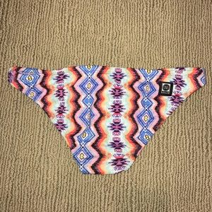 Jolyn “Bali” bottoms